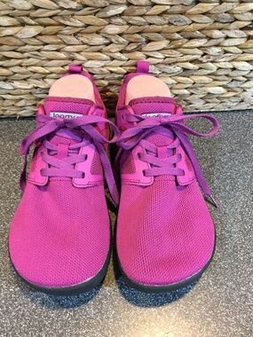 Joomra Women's Orchid Cross Trainer Barefoot Shoes